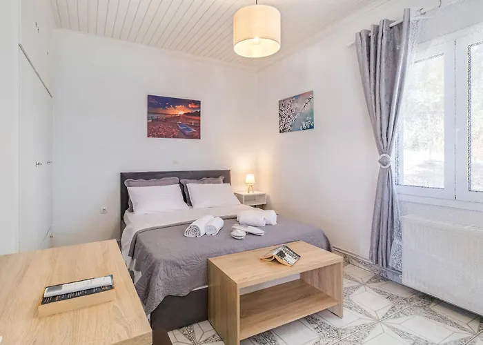 Elia Perigiali Lefkada *